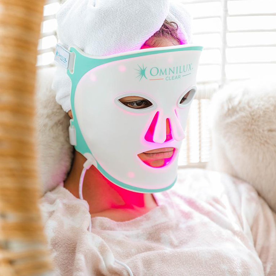 OMNILUX CLEAR 美顔器 Omnilux CLEAR LED Light Therapy | Acne Treatment Device